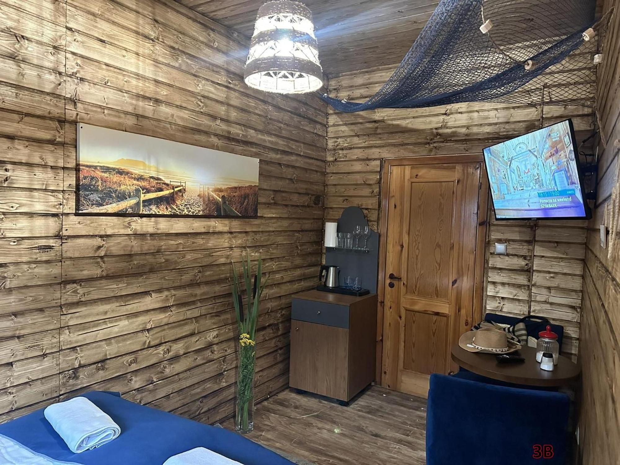 Pensjonat U Babci Dębki Exteriér fotografie